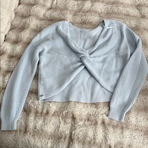 Chic Light Blue Cropped Sweater